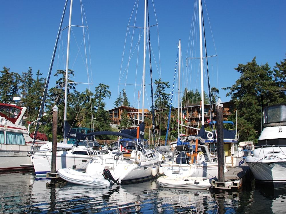Brentwood Bay Resort & Spa Экстерьер фото